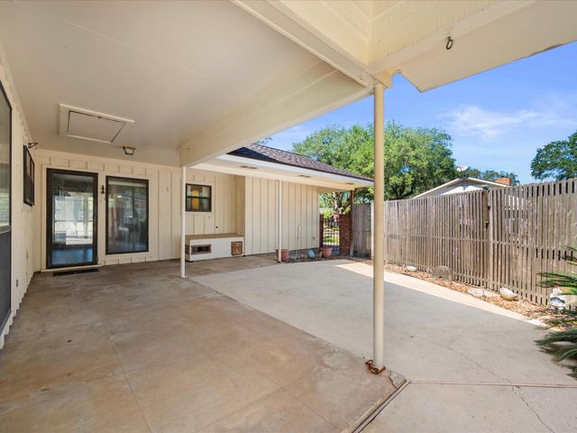 2605 Cypress Lane, Rosenberg, TX 77471