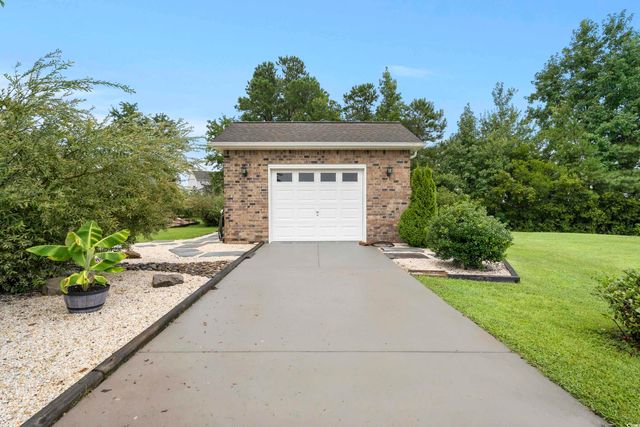 285 Camrose Way, Myrtle Beach, SC 29588