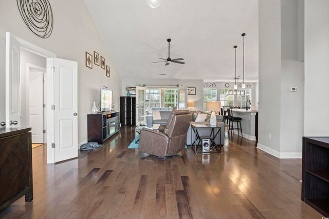 285 Camrose Way, Myrtle Beach, SC 29588