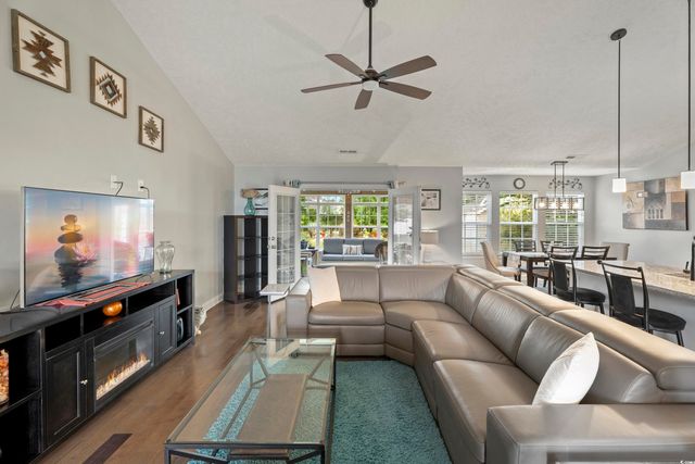 285 Camrose Way, Myrtle Beach, SC 29588