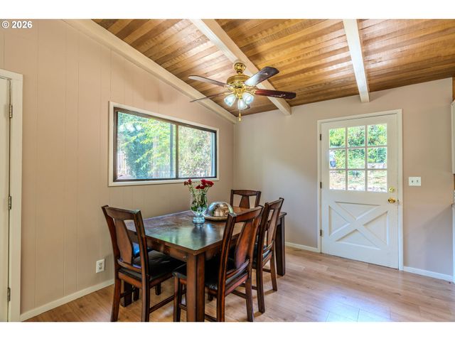 1109 CHARMAN St, Oregon City, OR 97045