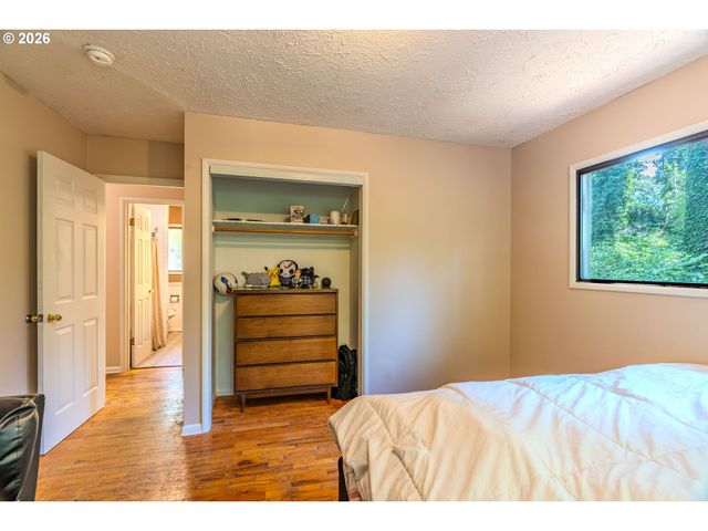 1109 CHARMAN St, Oregon City, OR 97045
