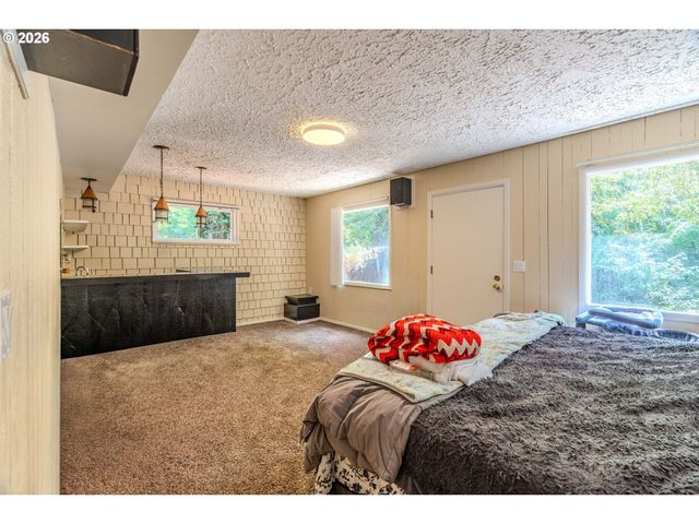 1109 CHARMAN St, Oregon City, OR 97045
