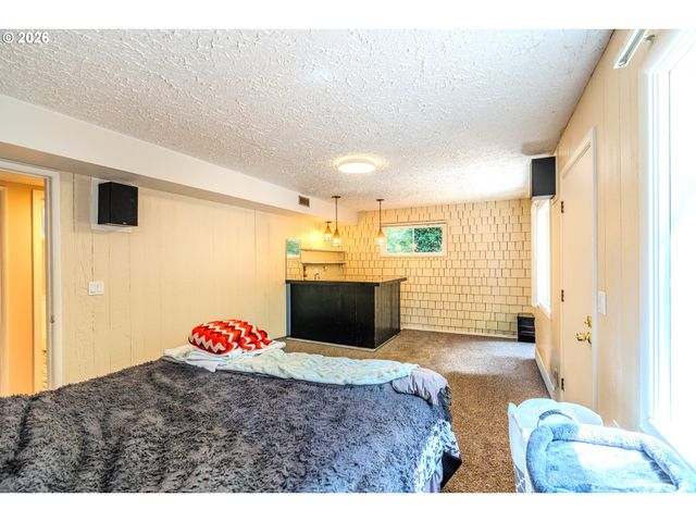 1109 CHARMAN St, Oregon City, OR 97045