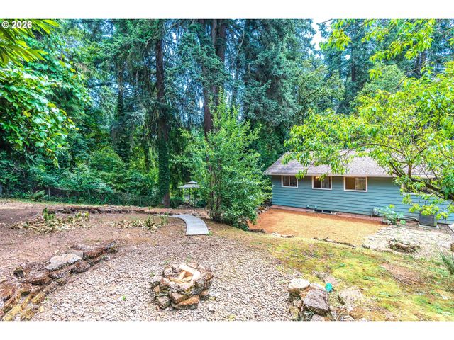 1109 CHARMAN St, Oregon City, OR 97045