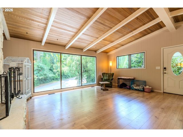1109 CHARMAN St, Oregon City, OR 97045