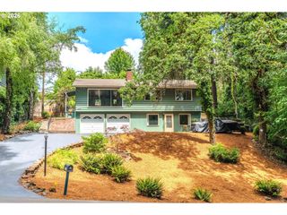 1109 CHARMAN St, Oregon City, OR 97045