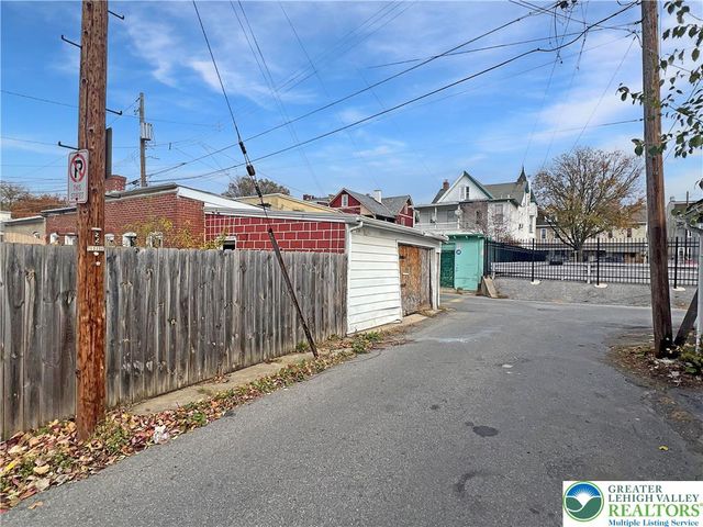 513 North Howard Street, Allentown City, PA 18102