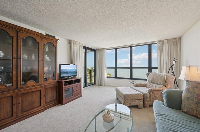 11 SUNSET DRIVE 502, Sarasota, FL 34236