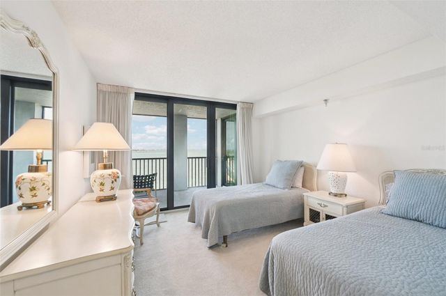 11 SUNSET DRIVE 502, Sarasota, FL 34236