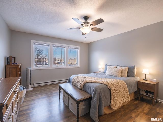 2601 W Willowlake Dr Apt 20, Peoria, IL 61614