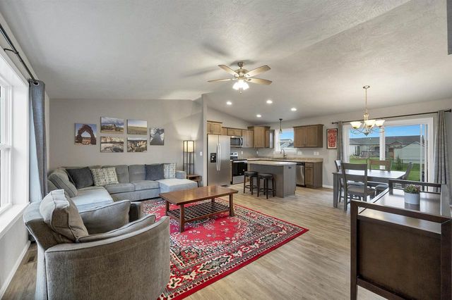 1449 MASE DRIVE, Kaukauna, WI 54130