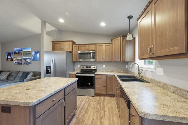 1449 MASE DRIVE, Kaukauna, WI 54130