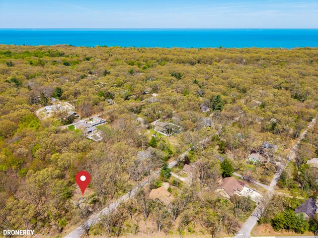 218 Chickadee Trail, Michigan City, IN 46360