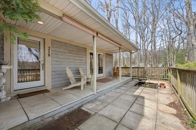218 Chickadee Trail, Michigan City, IN 46360