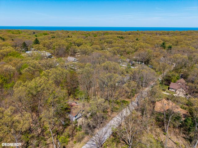218 Chickadee Trail, Michigan City, IN 46360