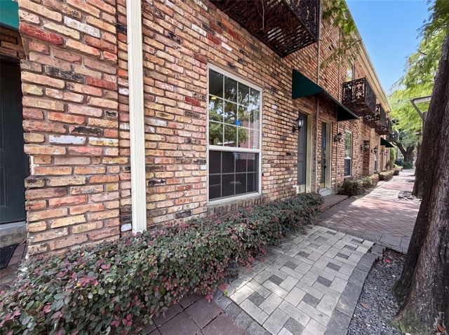 2503 Mccue Road 6, Houston, TX 77056
