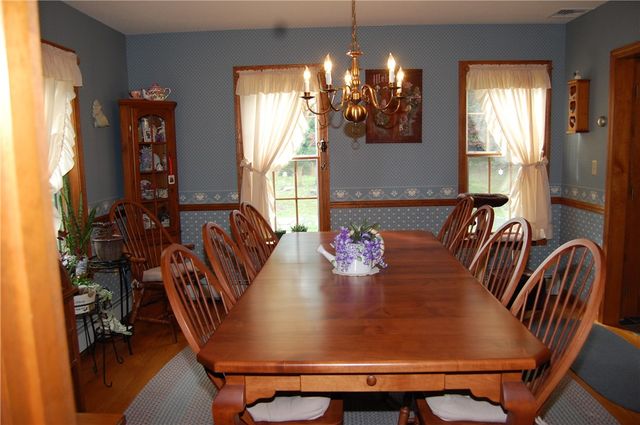 60 Trout Brook Lane, Scituate, RI 02857