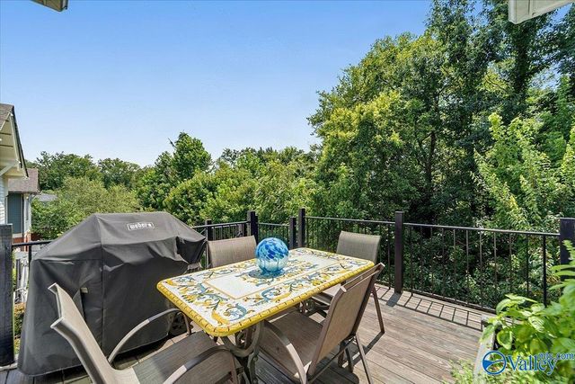 37 Hillcrest Avenue NW, Huntsville, AL 35806