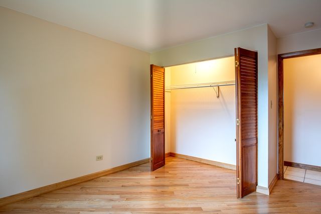 876 Blossom Lane 203, Prospect Heights, IL 60070