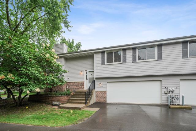 11250 Vessey Avenue S, Bloomington, MN 55437