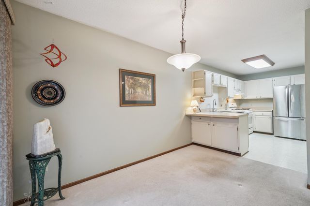 11250 Vessey Avenue S, Bloomington, MN 55437