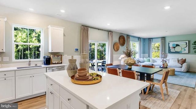 5820 CALYPSO CT, La Plata, MD 20646