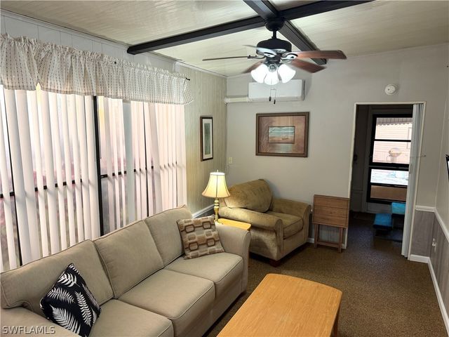 4710 Split Log LN W, Estero, FL 33928