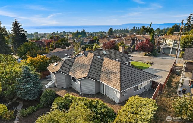 912 Cedar Street, Edmonds, WA 98020
