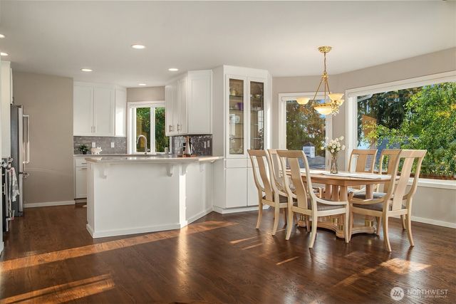 912 Cedar Street, Edmonds, WA 98020