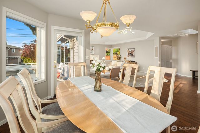912 Cedar Street, Edmonds, WA 98020