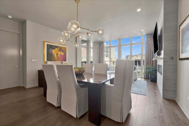 2773 N Hampden Court 302, Chicago, IL 60614