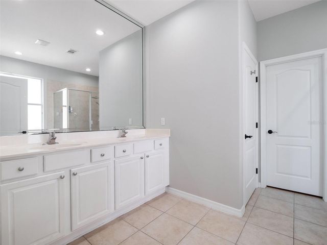 13156 HATHERTON CIRCLE, Orlando, FL 32832