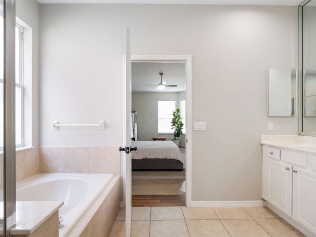 13156 HATHERTON CIRCLE, Orlando, FL 32832