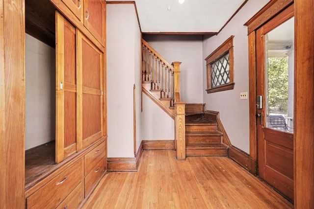 3271 Coit Avenue, Grand Rapids, MI 49525