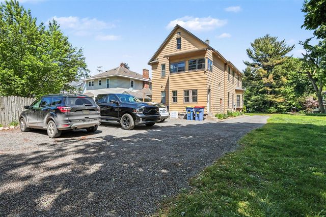 3271 Coit Avenue, Grand Rapids, MI 49525