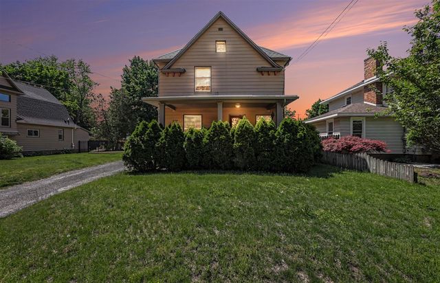 3271 Coit Avenue, Grand Rapids, MI 49525