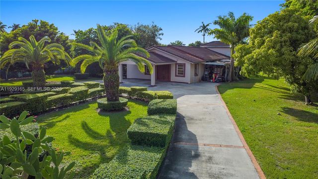 300 SW 123rd Ave, Miami, FL 33184