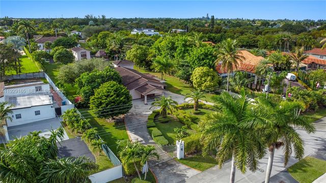 300 SW 123rd Ave, Miami, FL 33184