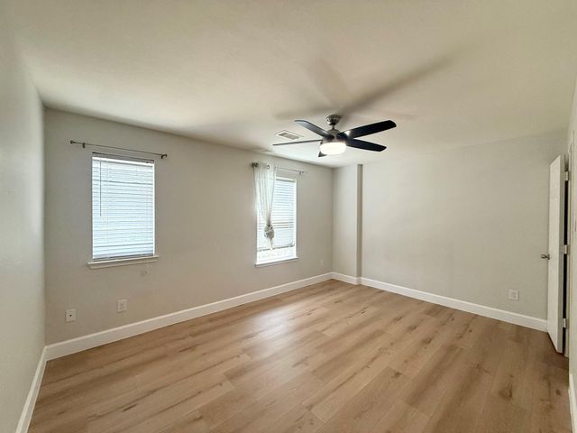2311 Lakecrest Town Drive, Katy, TX 77493