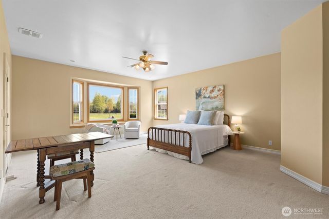 929 E Hemmi Road, Everson, WA 98247