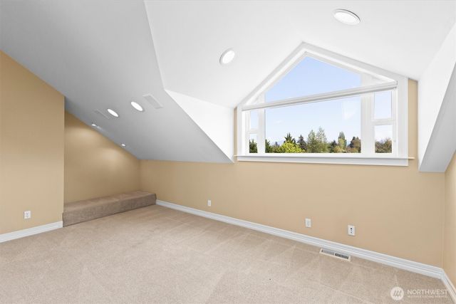 929 E Hemmi Road, Everson, WA 98247