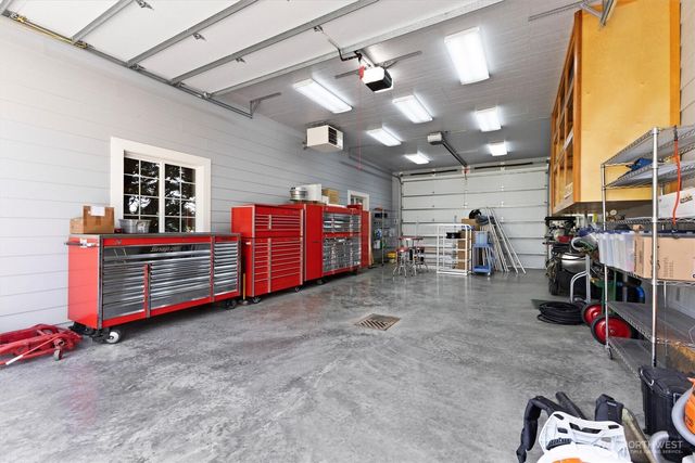 929 E Hemmi Road, Everson, WA 98247