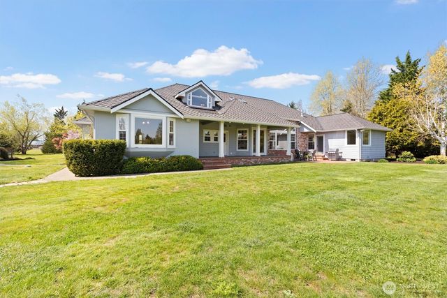 929 E Hemmi Road, Everson, WA 98247