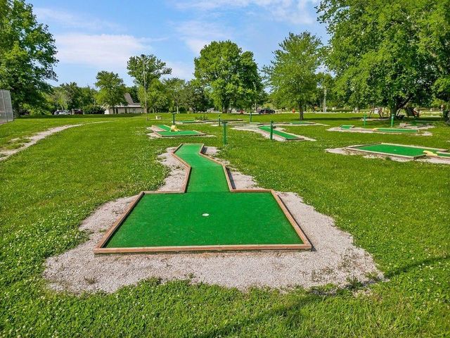 38 S Lakeside Circle, Linn Valley, KS 66040