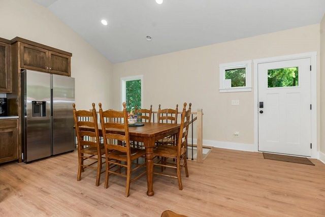 38 S Lakeside Circle, Linn Valley, KS 66040