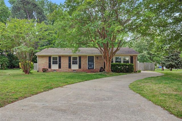 4925 Vico DR, Chesapeake, VA 23321