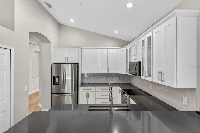 9669 LELAND DRIVE, Orlando, FL 32827