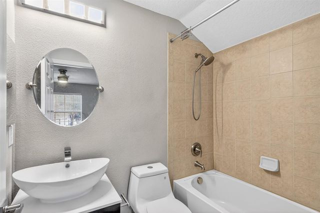 9669 LELAND DRIVE, Orlando, FL 32827