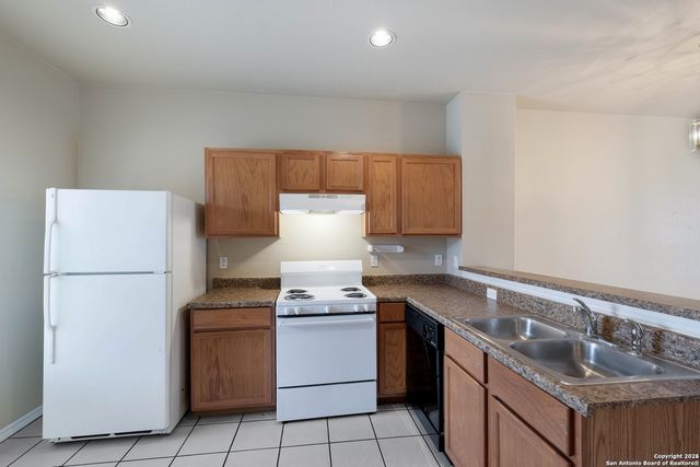 4616 Swann, San Antonio, TX 78219